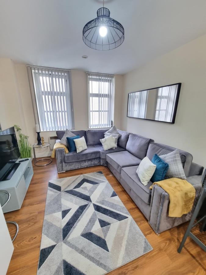 2 Bedroom - City Centre Location - Perfect For Family'S Bradford  Exterior foto